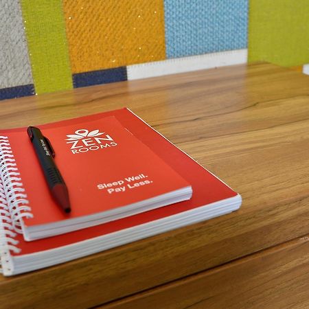 Zen Rooms Kuta Tuban Suites 외부 사진