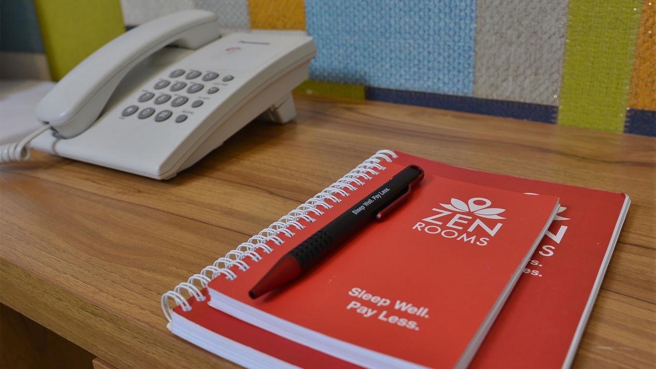 Zen Rooms Kuta Tuban Suites 외부 사진