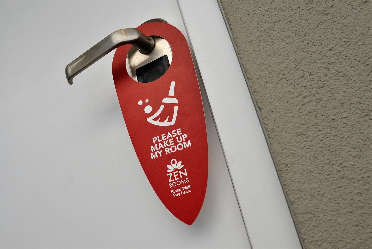 Zen Rooms Kuta Tuban Suites 외부 사진